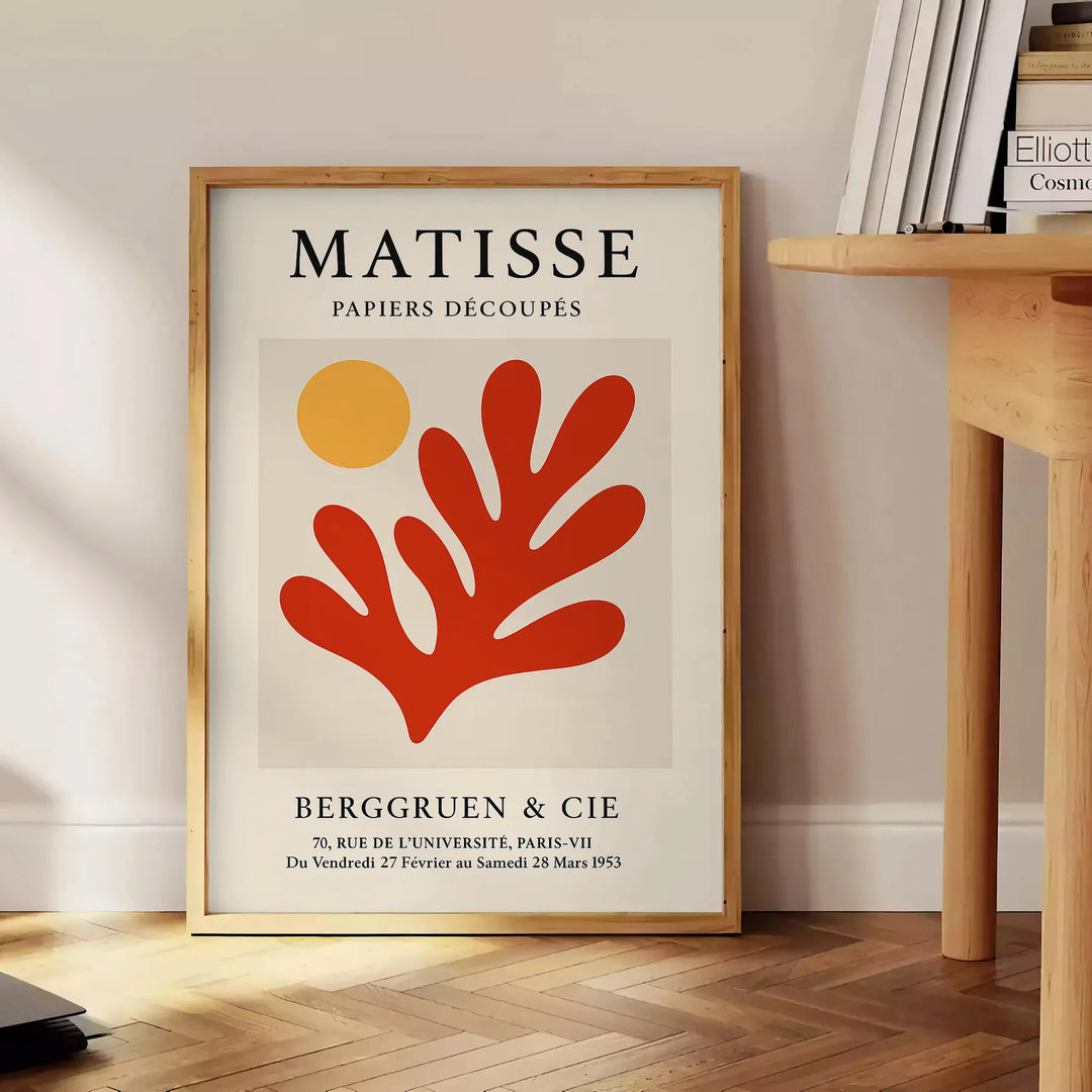 Kompozycja z papieru wyciętego przez Matisse z wyraźnymi czarnymi i pomarańczowymi kształtami