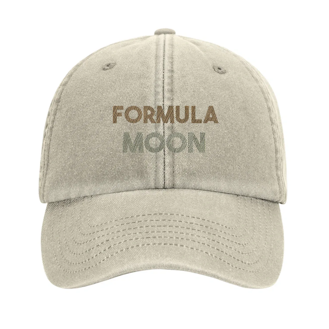 Cap featuring an embroidered Formula 1 Moon design in a vintage style
