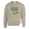 Sweater featuring a graphic print of tennis elements and the text Mission 2ème Semaine