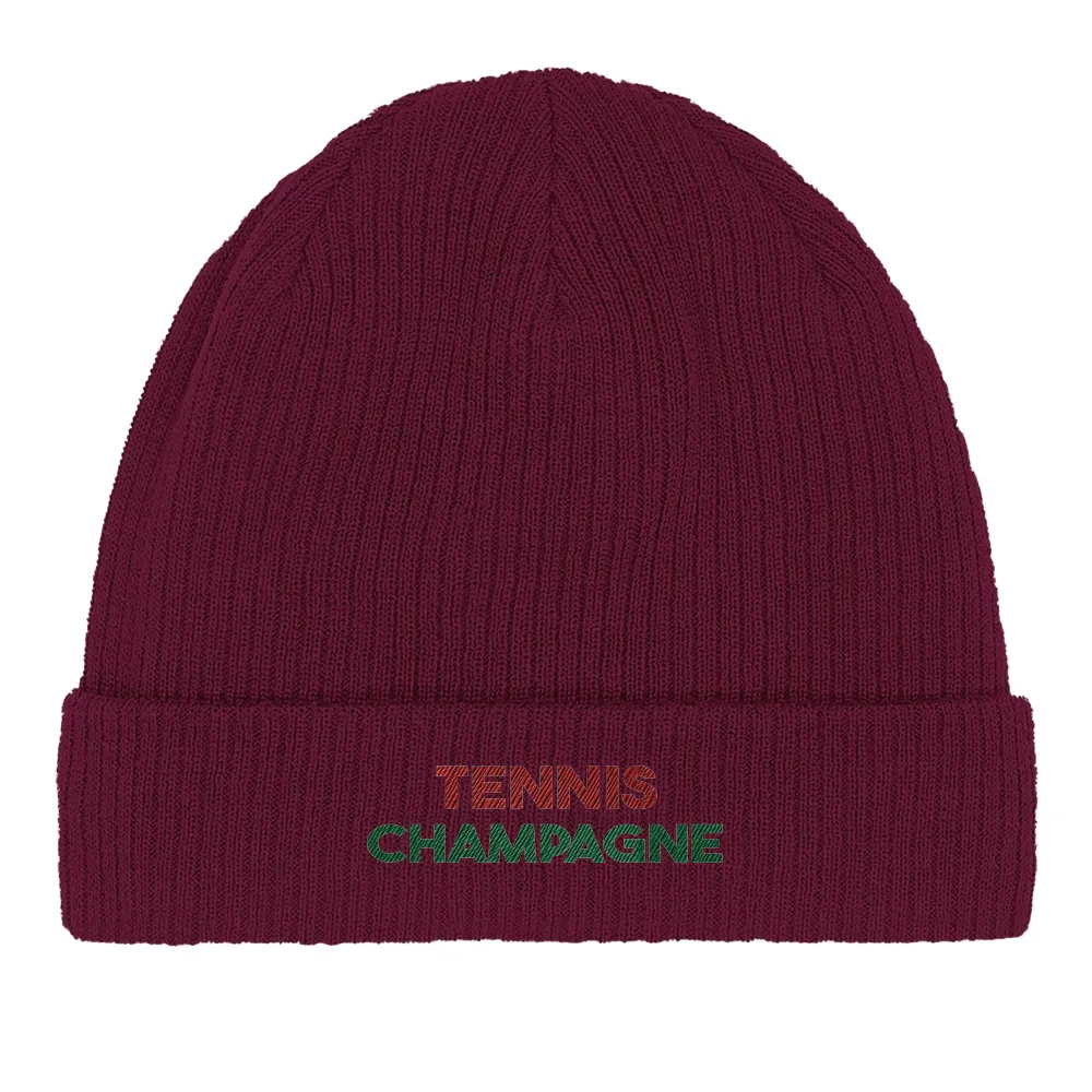 Embroidered beanie featuring a small tennis motif on a cotton fabric