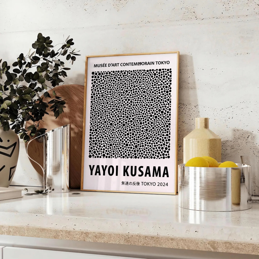 Black and white dots pattern by Yayoi Kusama in minimalist style
