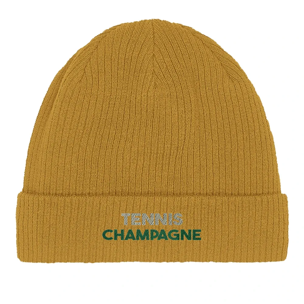 Embroidered beanie featuring a tennis motif on soft cotton fabric