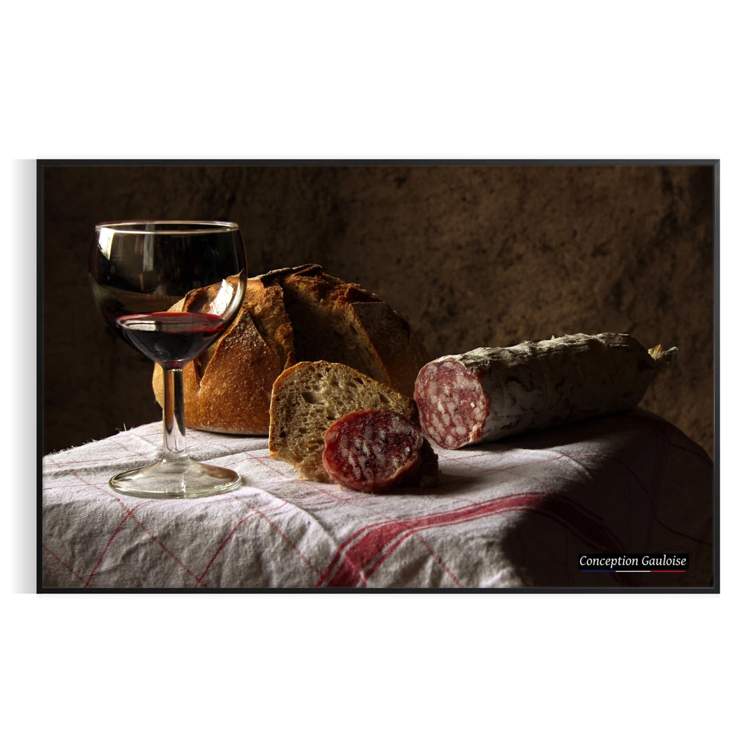 Kitchen poster showing stylized saucisson in Gauloise design, black and green