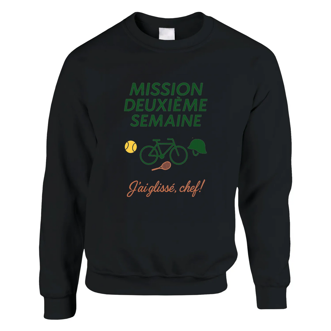 Sweater featuring a graphic print of tennis elements and the text Mission 2ème Semaine
