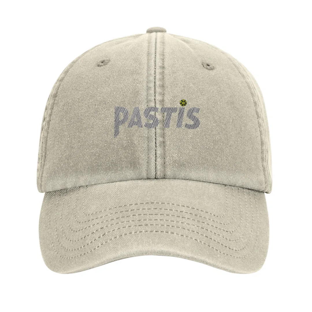 Gorra bordada con el logo 'Pastis Marseille' en un estilo vintage