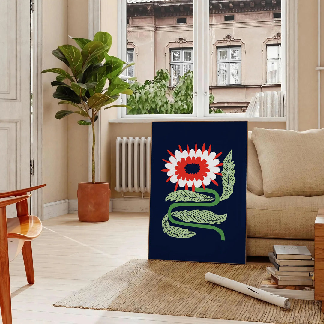 Ilustración botánica vintage con hojas verdes sobre fondo negro - en un salón parisino con sofá y un ficus