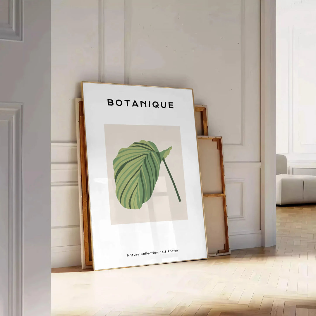Wiktoriańska ilustracja botaniczna z zielonymi liśćmi i niebieskimi kwiatami - oparty na podłodze jodełkowej przy białej ścianie z paneli