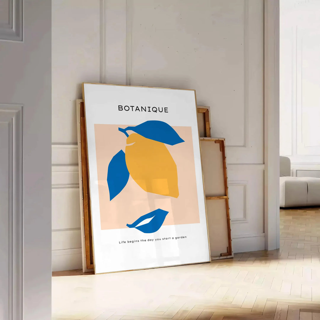 Illustrazione botanica vintage con tonalità grigie e arancioni - appoggiato su un pavimento a spina di pesce contro una parete a pannelli