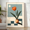 Una ilustración botánica con flores naranjas y verdes sobre un fondo claro - en una habitación luminosa y minimalista con planta y sillón
