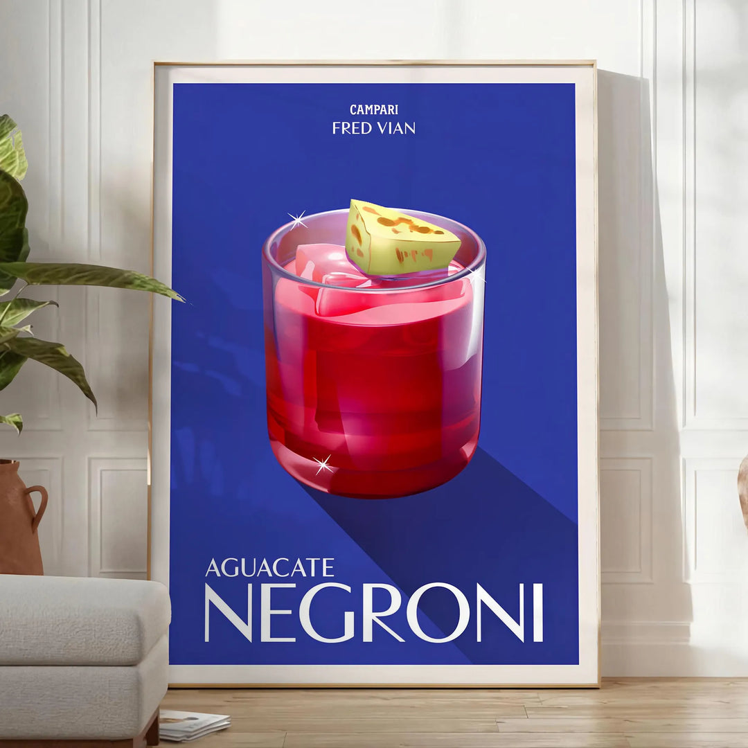 Illustrazione di un cocktail Campari Negroni in ricchi toni di marrone e verde - in una stanza luminosa e minimalista con pianta e poltrona