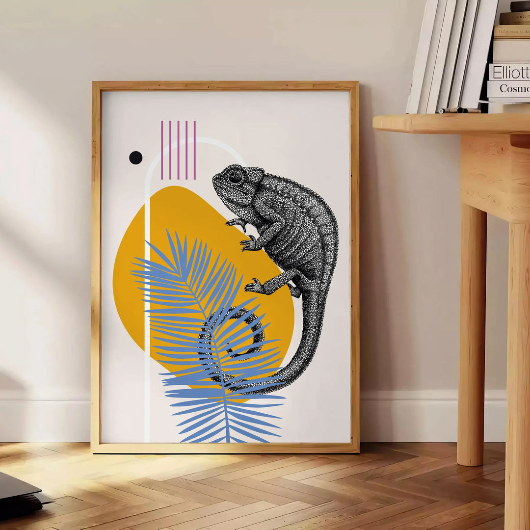 Un camaleonte che si fonde in uno sfondo grigio con accenti arancioni, mostrando adattabilità. - accanto a un tavolino rotondo in legno con libri