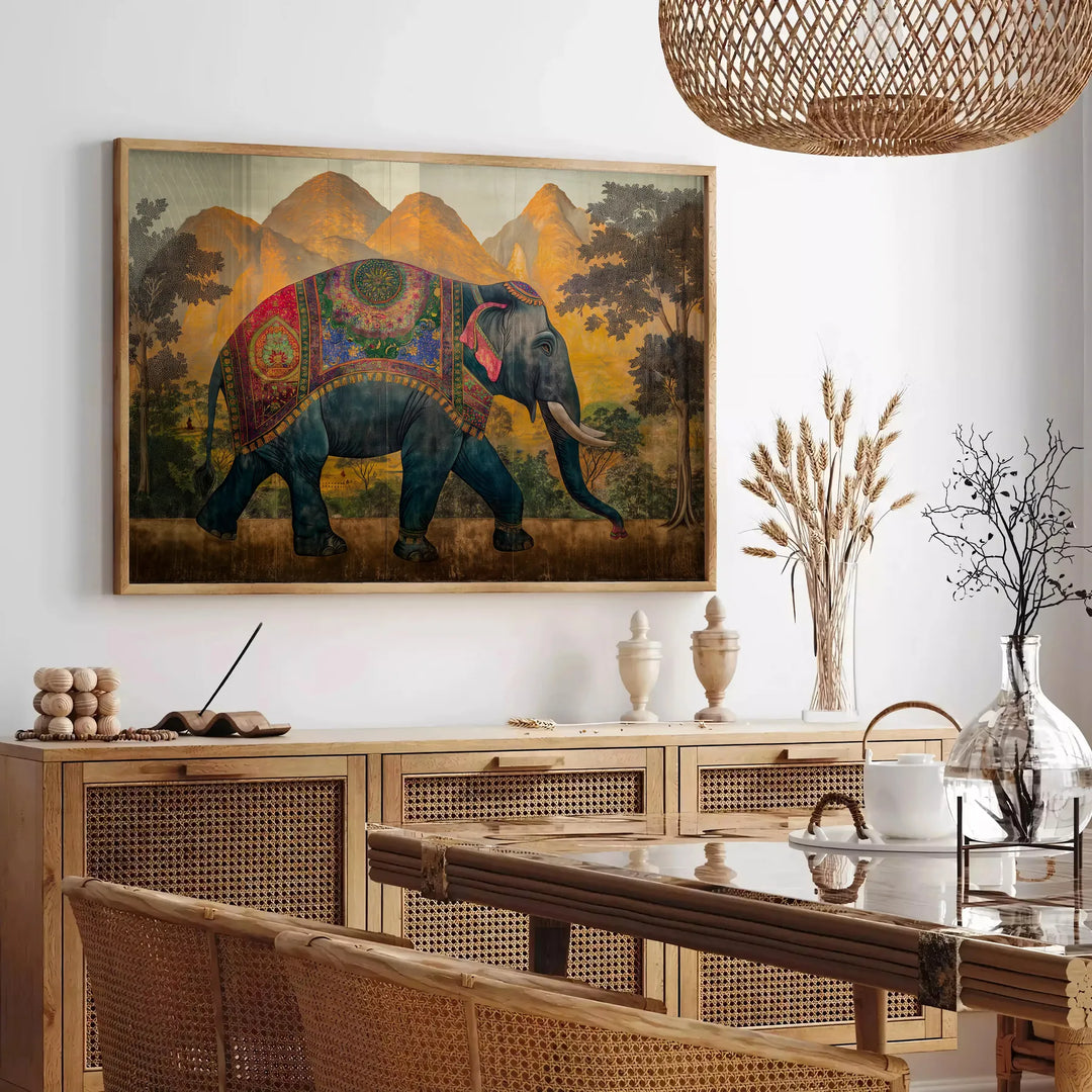 Um elefante cinza se destaca contra um fundo verde em um estilo moderno de impressão animal - numa sala parisiense com sofá e um ficus