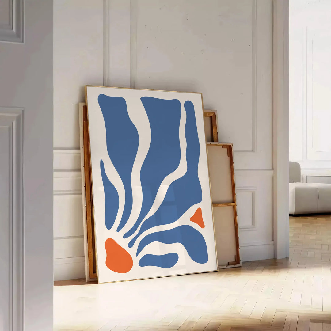 Arte grafico che rappresenta un colorato mercato dei fiori con tonalità grigie e arancioni - appoggiato su un pavimento a spina di pesce contro una parete a pannelli