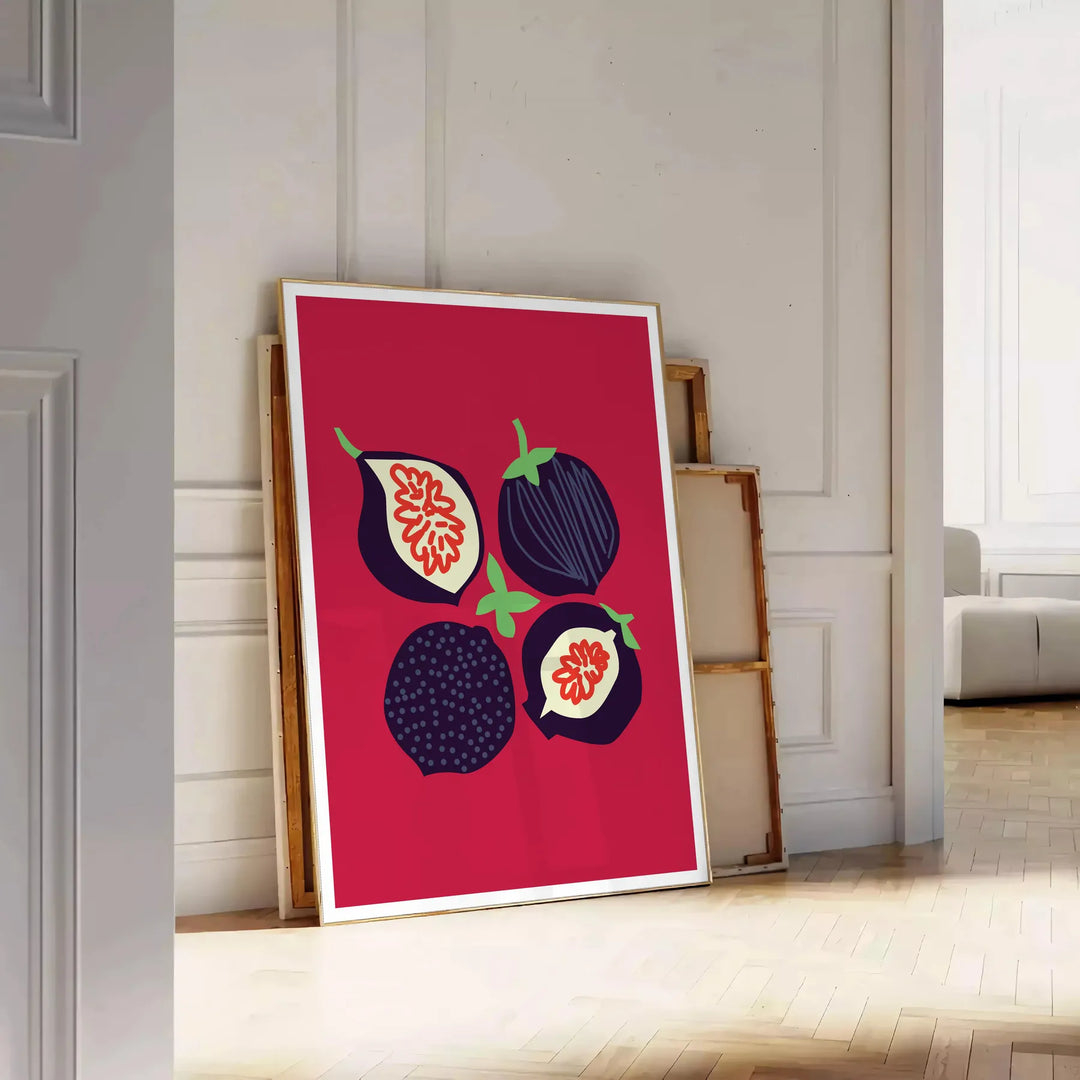 représentation abstraite de fruits dans des tons verts sur fond noir - posée sur un parquet à chevrons contre un mur à moulures