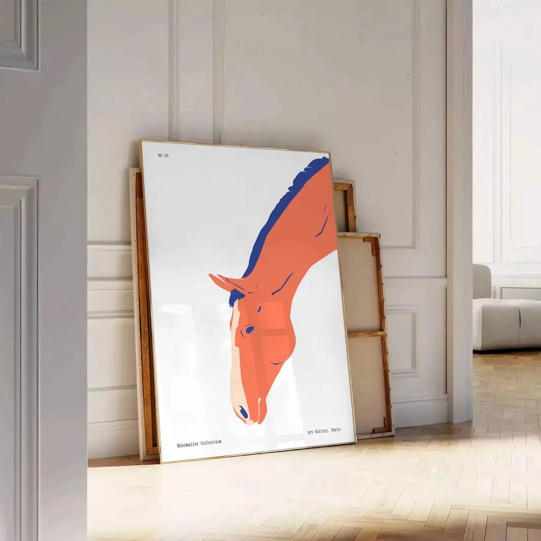 Un cheval galopant à travers un paysage cosmique avec des nuances orange et bleu - posée sur un parquet à chevrons contre un mur à moulures