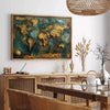 pintura al óleo en impasto abstracto con tonos verdes exuberantes y pinceladas texturizadas - en un salón parisino con sofá y un ficus