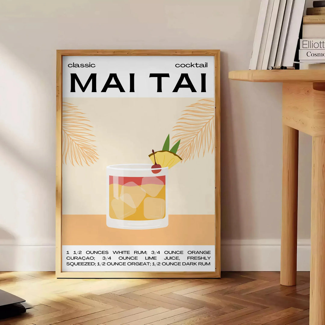 Illustrazione di un cocktail Mai Tai con elementi tropicali e una palette di colori giallo e nero - accanto a un tavolino rotondo in legno con libri