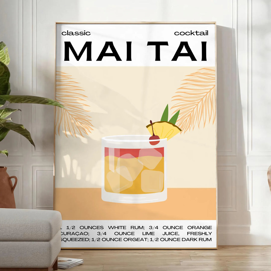 Illustrazione di un cocktail Mai Tai con elementi tropicali e una palette di colori giallo e nero - in una stanza luminosa e minimalista con pianta e poltrona