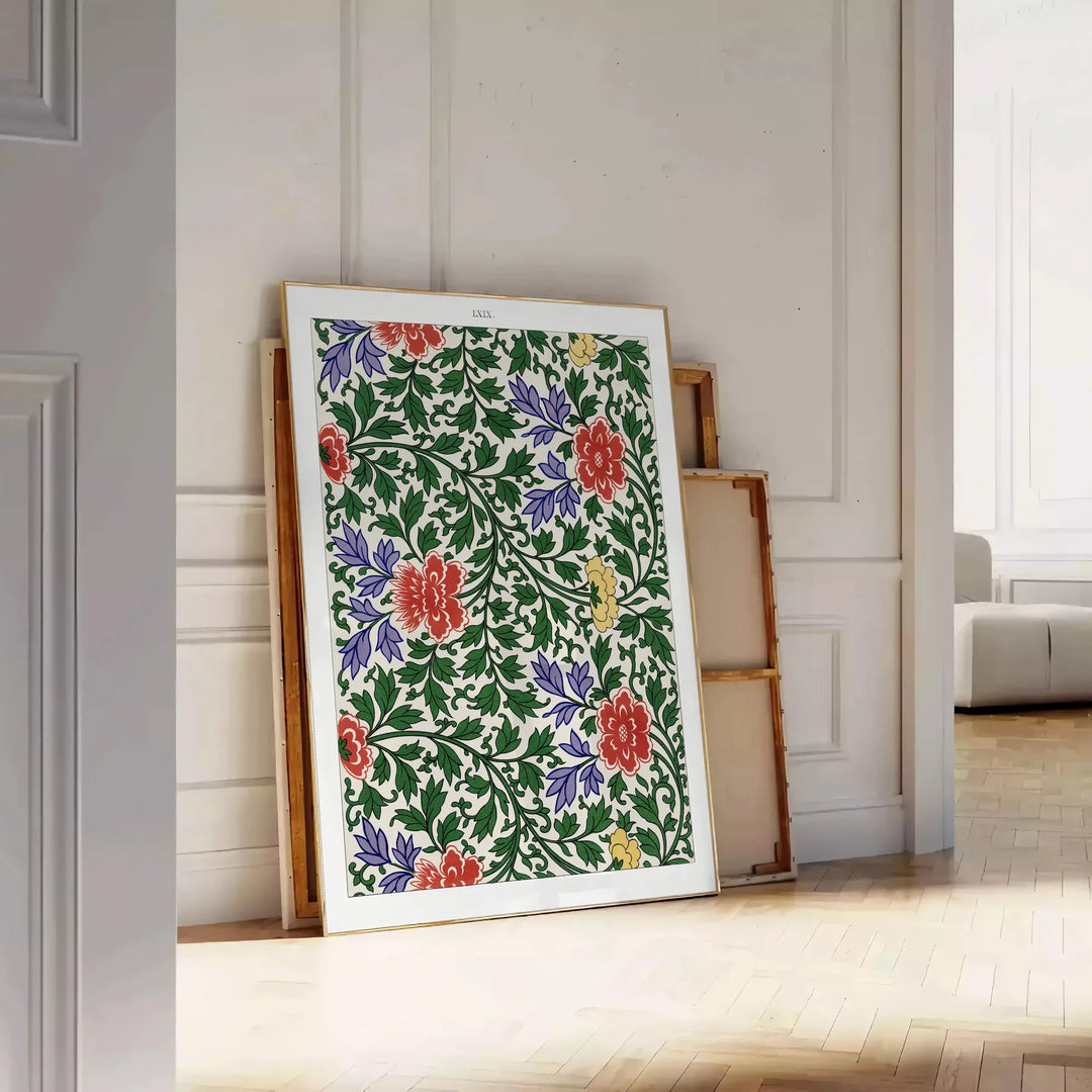 Illustrazione di pianta verde lussureggiante con accenti arancioni caldi - appoggiato su un pavimento a spina di pesce contro una parete a pannelli