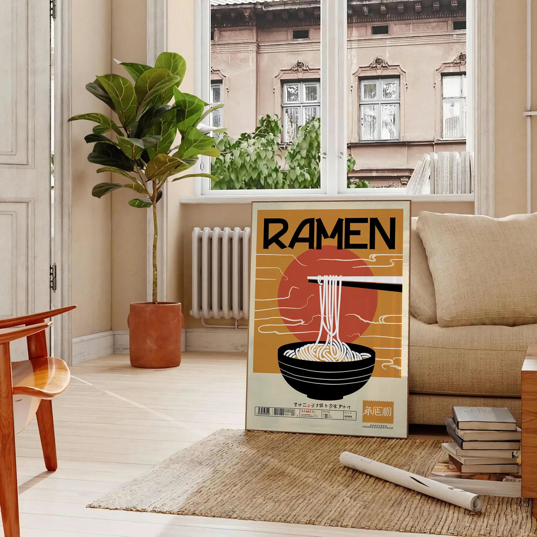 Illustrazione di una cucina di ramen con colori neri e arancioni vivaci - in un soggiorno parigino con divano e un ficus