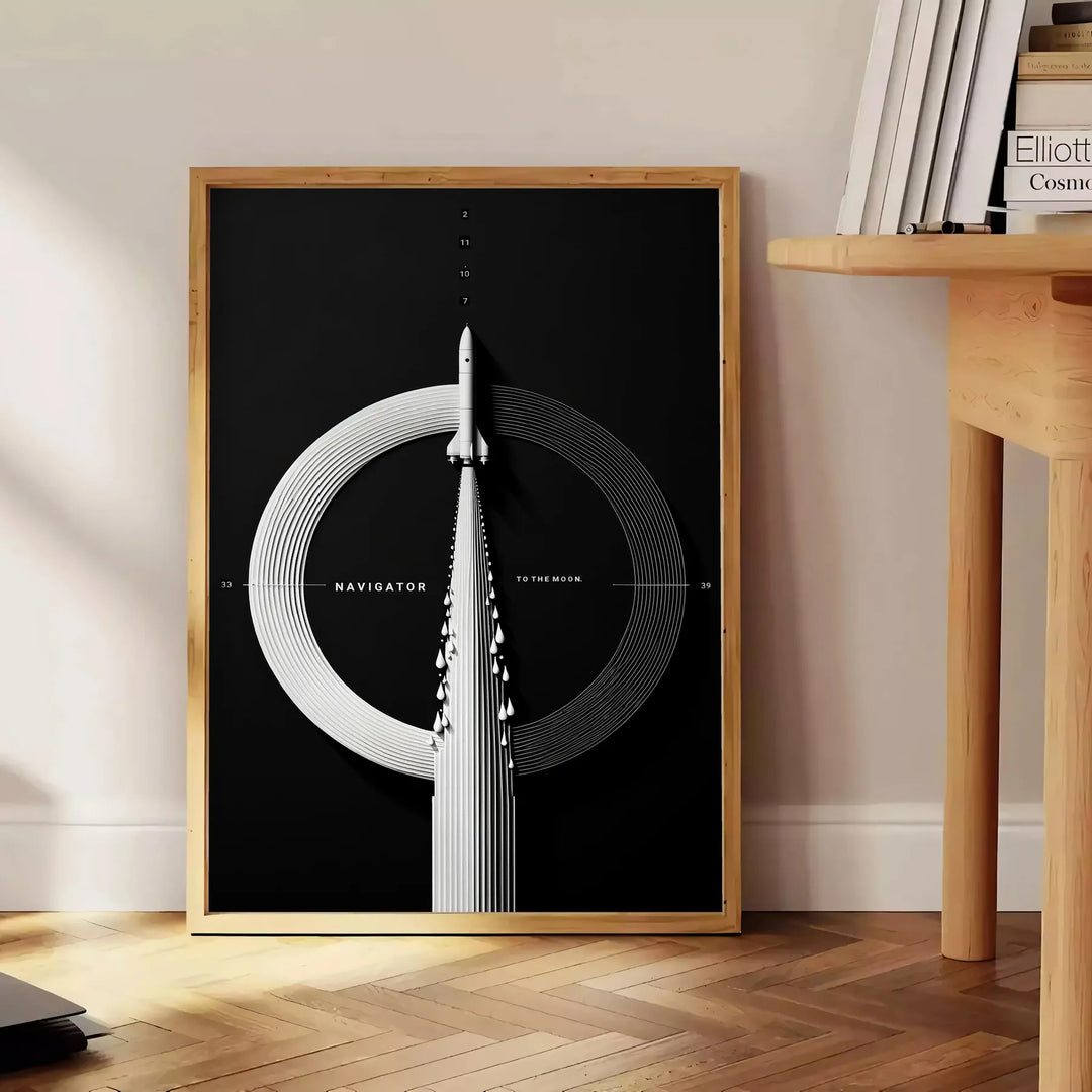 Uma ilustração preta e cinza de um foguete espacial contra um fundo estrelado - ao lado de uma mesa de apoio redonda em madeira com livros