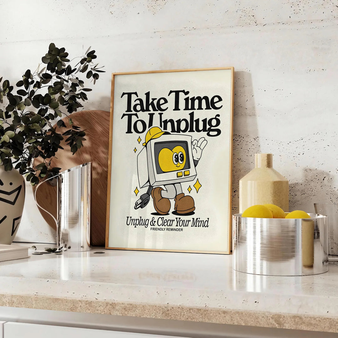 Affiche groovy style tons vibrants orange noir cadeau idéal une touche artistique espace disponible A4 cm A0 - sur un plan de travail avec eucalyptus et coupe de citrons
