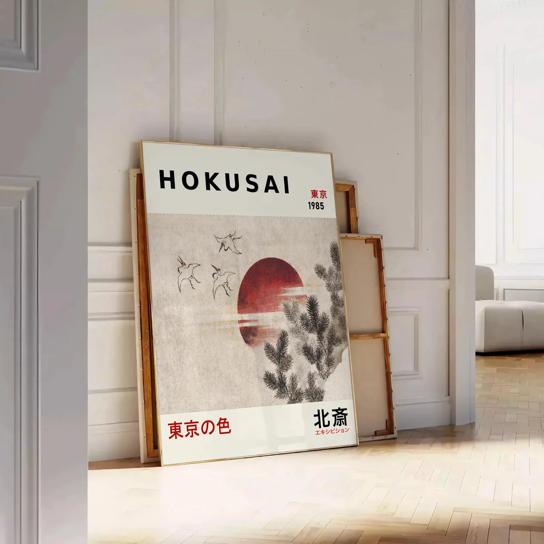 Plakat mit Vogelmotiv im Hokusai-Stil in Grau, Rot und Schwarz