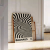 Minimalistisches Bauhaus-Poster mit geometrischen schwarzen Linien auf grauem Hintergrund