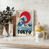 Tokyo Poster, moderne Neon-Skyline in kräftigen Blau- und Rottönen